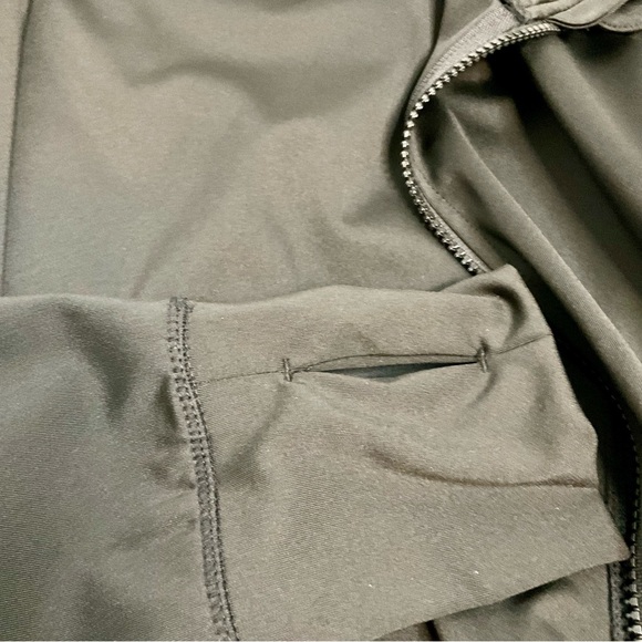 Leg End Active Zip Up Jacket Size XL - Picture 6 of 8